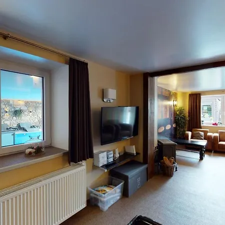 ヴィラ A&b Wellness 6 Personen