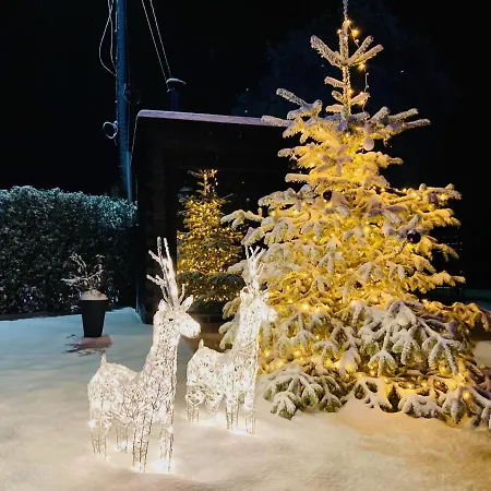 A&b Wellness 6 Personen * ビューリンゲン